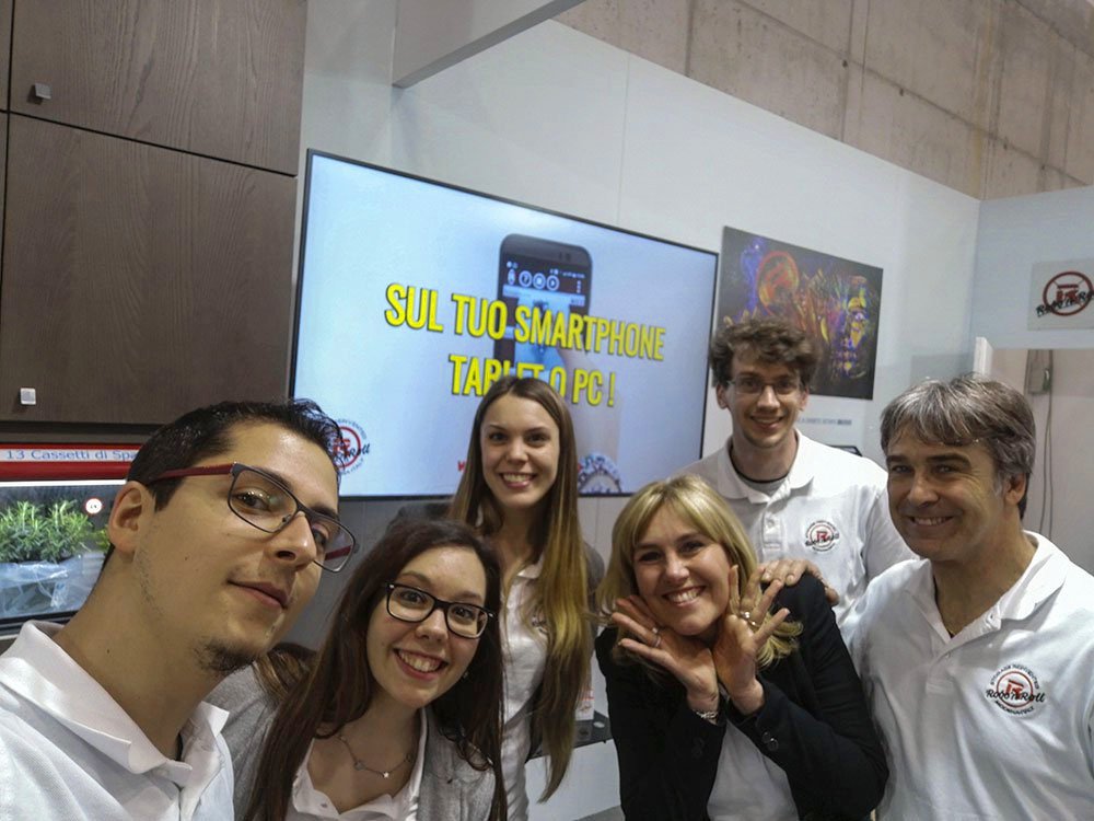 Robo'n Roll Team thanks you! Robo'n Roll Team thanks you!